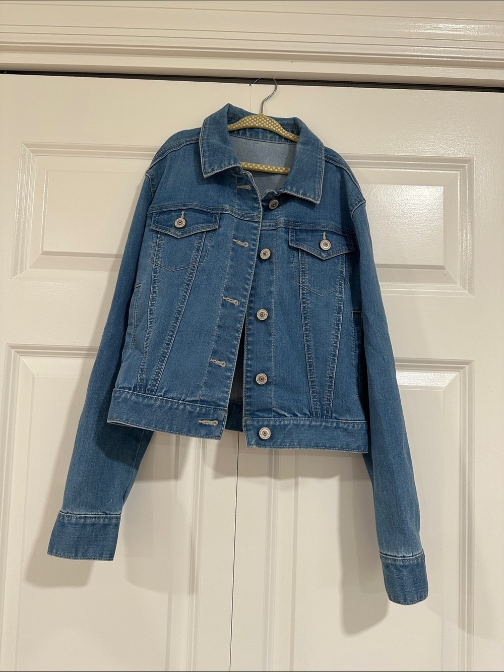 Arizona Jean Company Midwash Blue Denim Jacket